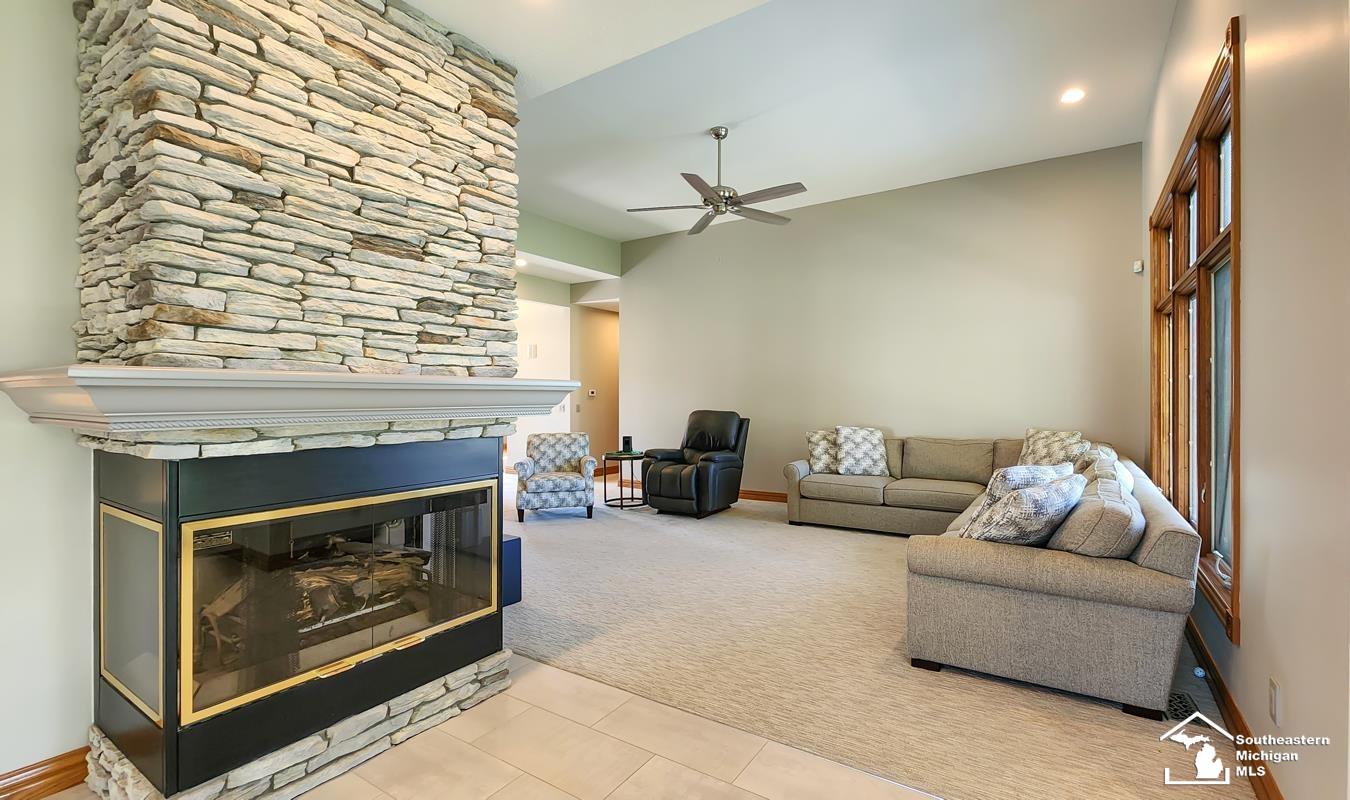 4107 Brest Road Newport, MI 48166 - Photo 12 of 24 50122668-11.JPG