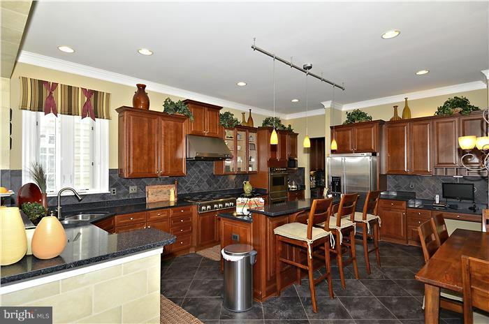 23117 Persimmon Ridge Road Clarksburg, MD 20871 - Photo 14 of 30 Interior (General)