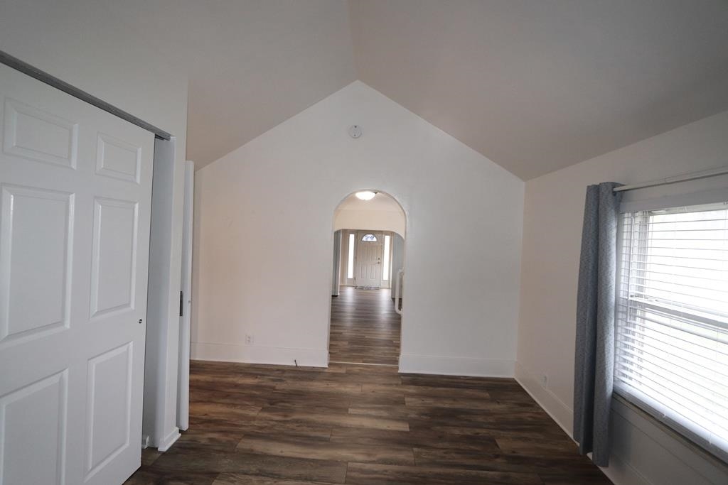 5469 East Potter Road Flint, MI 48506 - Photo 26 of 31 50129569-ea8f6bca-4a5a-4236-b8e2-e96e424e267f.JPG
