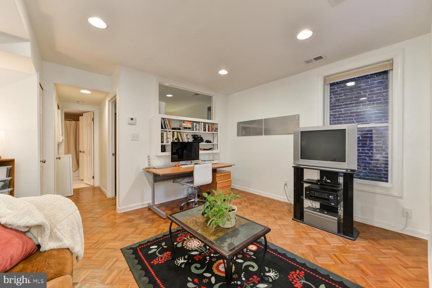 1704 19th Street Northwest, Unit 3 Washington, DC 20009 - Photo 21 of 54