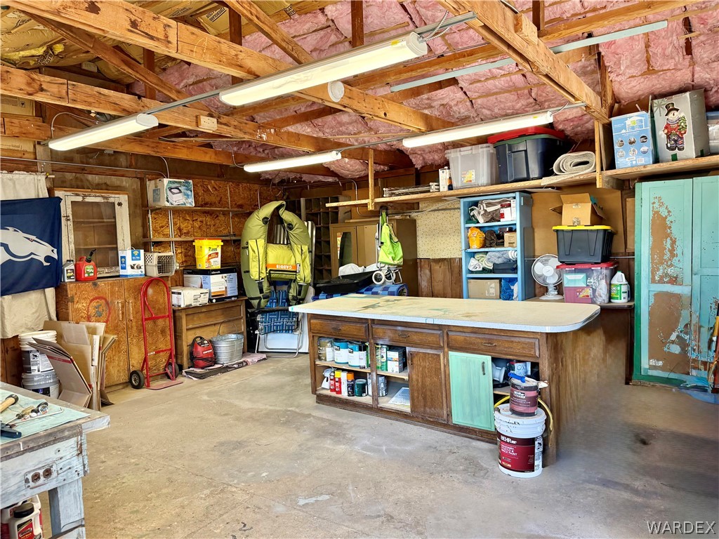 113 East Spring Street Kingman, AZ 86401 - Photo 7 of 47