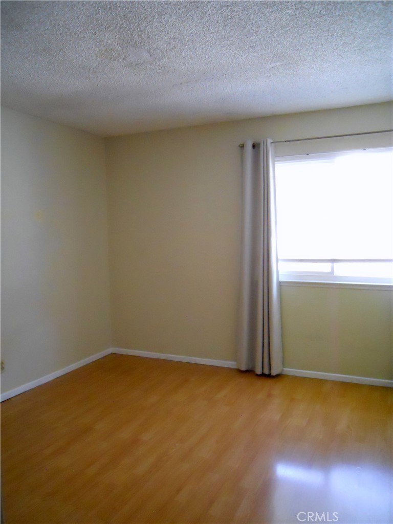 750 East 5th Street, Unit 51 Azusa, CA 91702 - Photo 13 of 59 a view of an empty room