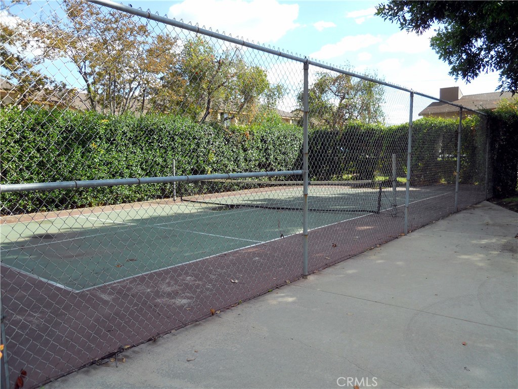 750 East 5th Street, Unit 51 Azusa, CA 91702 - Photo 47 of 59 a view of a tennis court