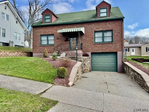 $151,000 | 911 Park Avenue, Windber, PA 15963