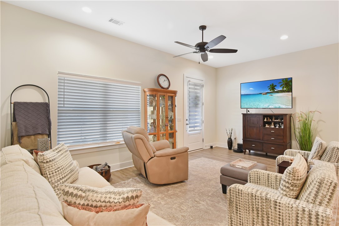 1021 Kyles Loop Northeast Townsend, GA 31331 - Photo 6 of 28