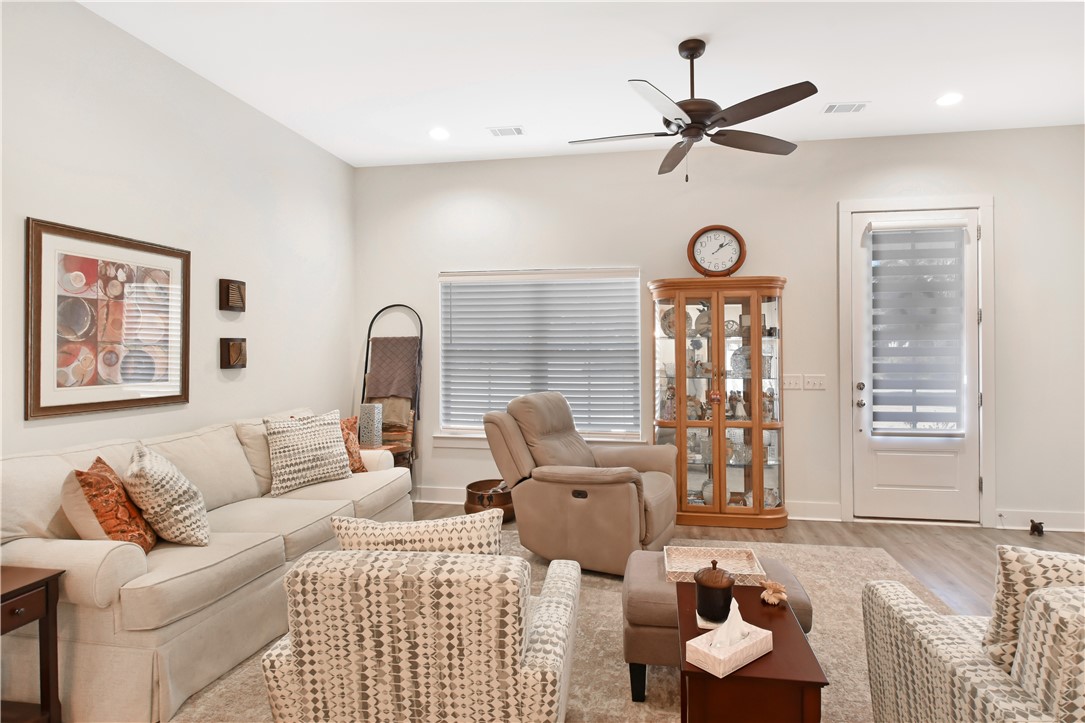 1021 Kyles Loop Northeast Townsend, GA 31331 - Photo 7 of 28