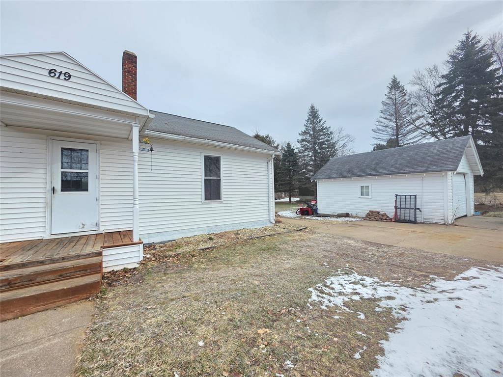 619 West Perkins Street Augusta, WI 54722 - Photo 5 of 46