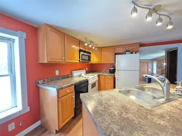 $180,000 | 619 West Perkins Street, Augusta, WI 54722