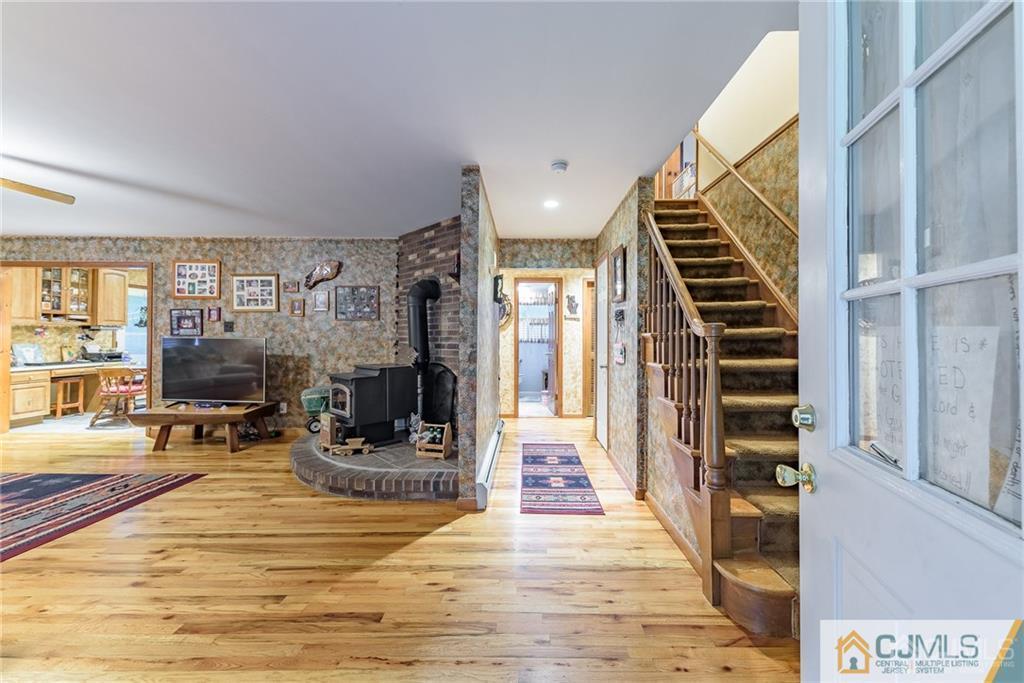 39 Possaghi Road Newton, NJ 07860 - Photo 3 of 41 Gallery Image 3