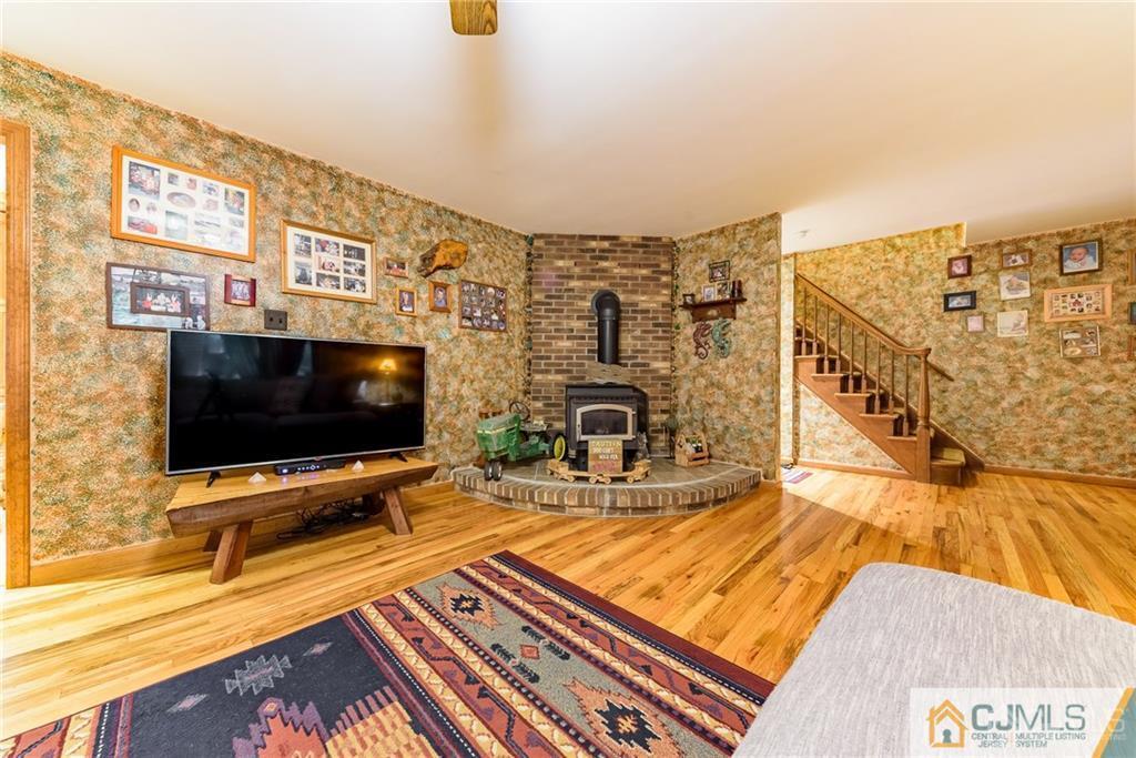 39 Possaghi Road Newton, NJ 07860 - Photo 7 of 41 Gallery Image 7
