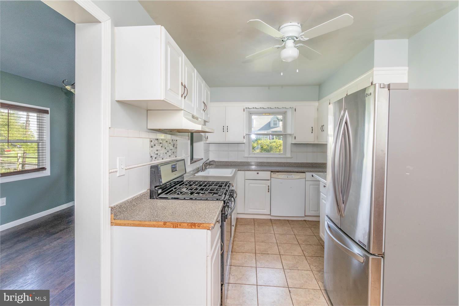 45 Rutledge Avenue Trenton, NJ 08618 - Photo 8 of 34 updated kitchen