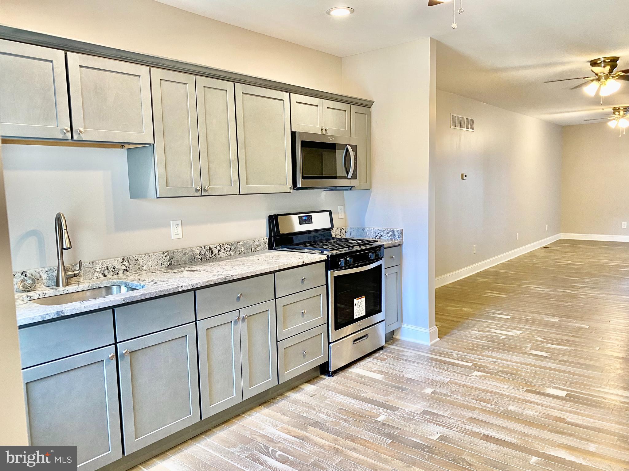 6537 Baltimore Avenue Baltimore, MD 21222 - Photo 7 of 16