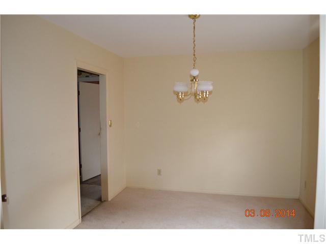 4909 Latimer Road Raleigh, NC 27609 - Photo 4 of 10