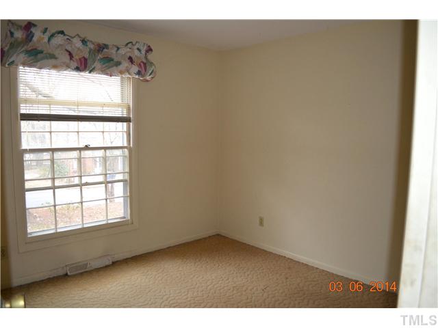 4909 Latimer Road Raleigh, NC 27609 - Photo 10 of 10