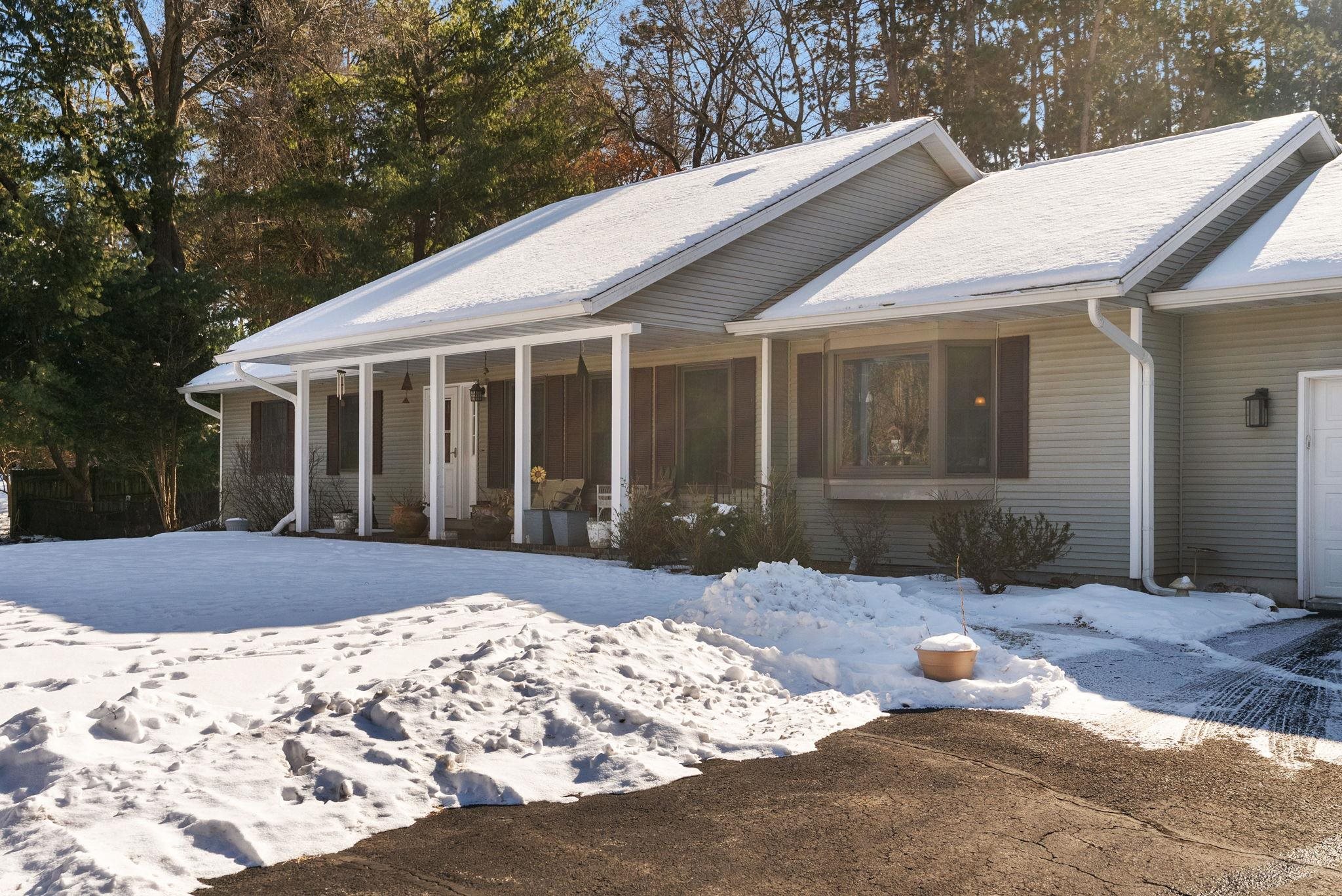 N4412 Wolff Road Cambridge, WI 53523 - Photo 31 of 42