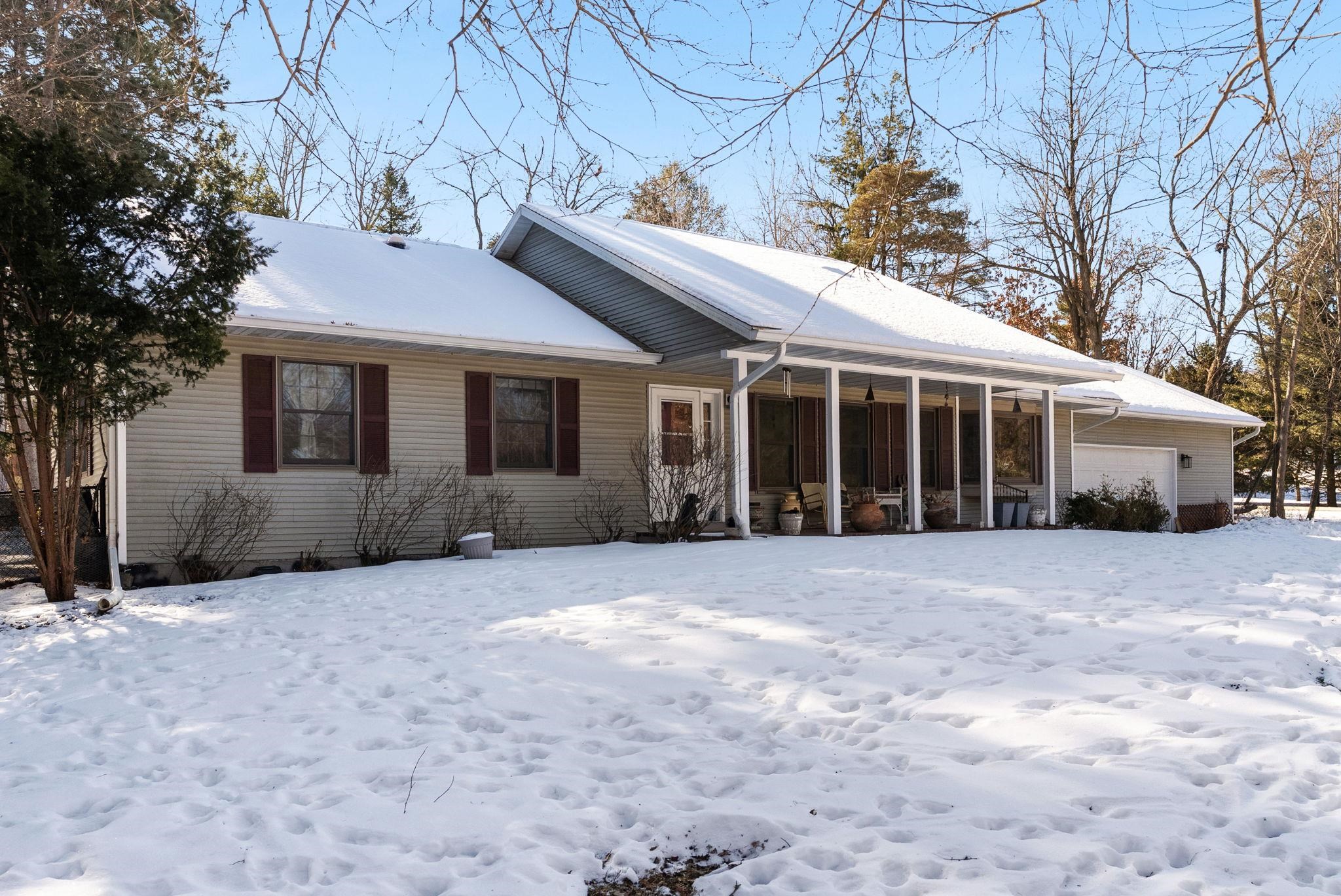 N4412 Wolff Road Cambridge, WI 53523 - Photo 32 of 42