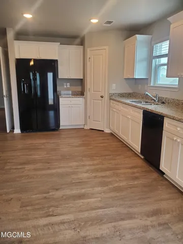 $1,700 | 14806 Audubon Lake Boulevard, Gulfport, MS 39503