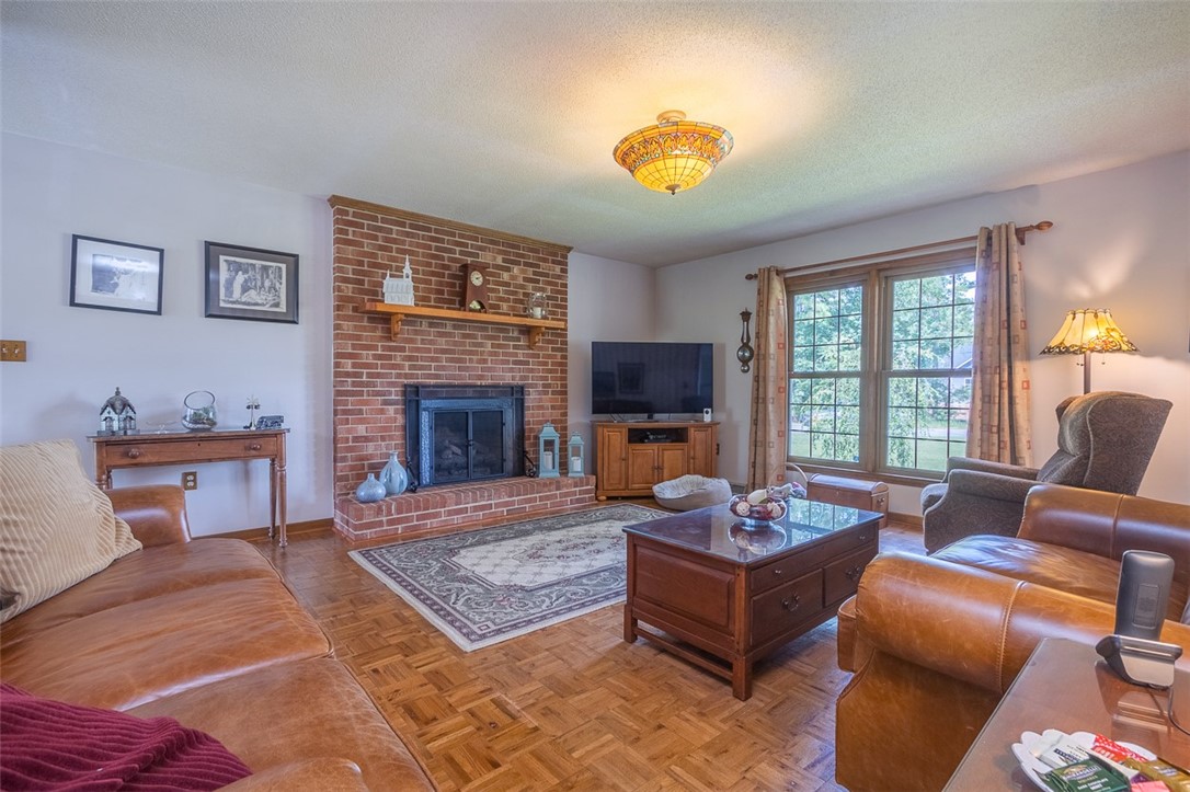 612 Regency Circle Anderson, SC 29625 - Photo 6 of 37 Gallery Image 6