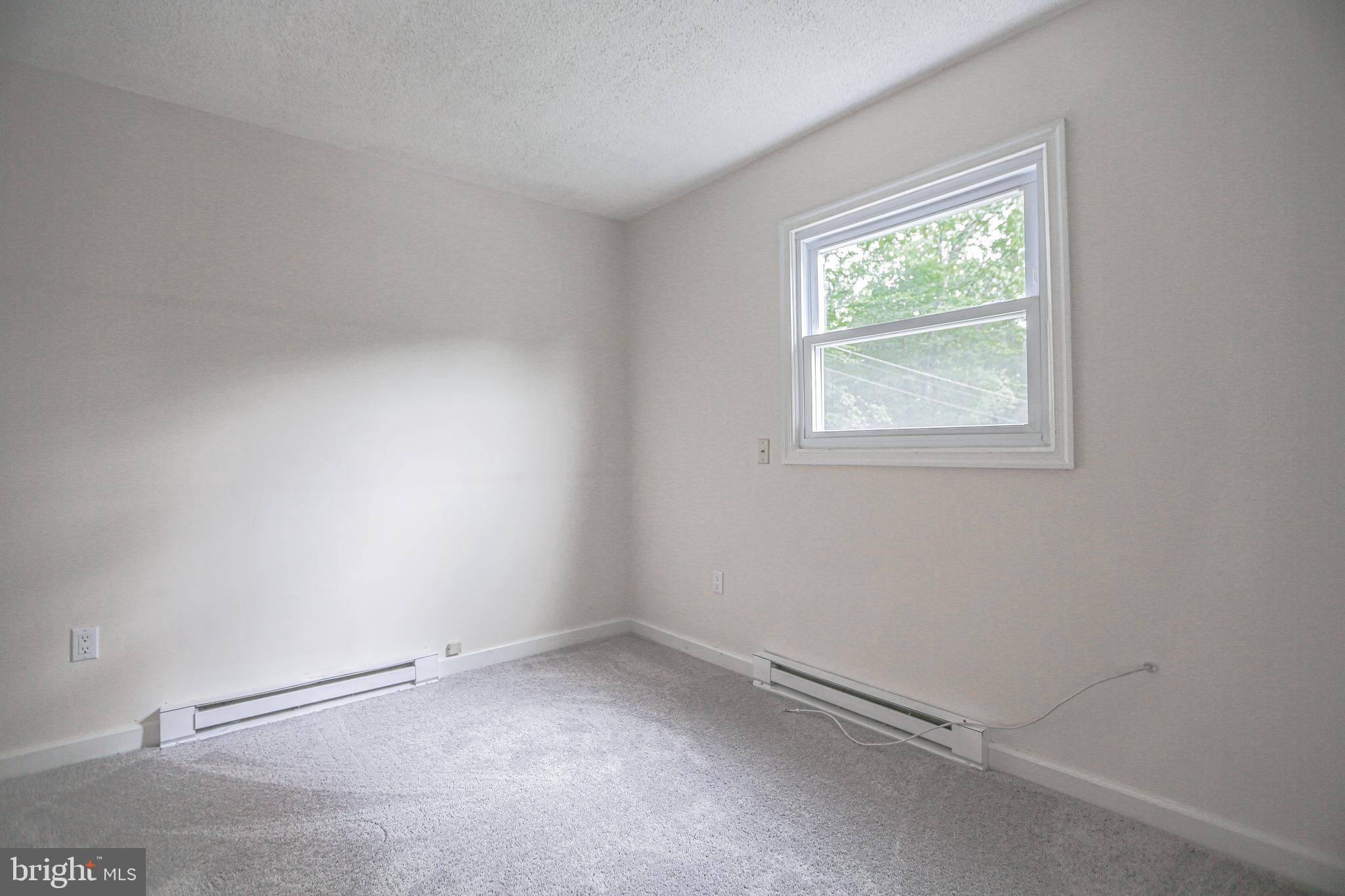 19131 Windsor Road Triangle, VA 22172 - Photo 25 of 47 Gallery Image 25