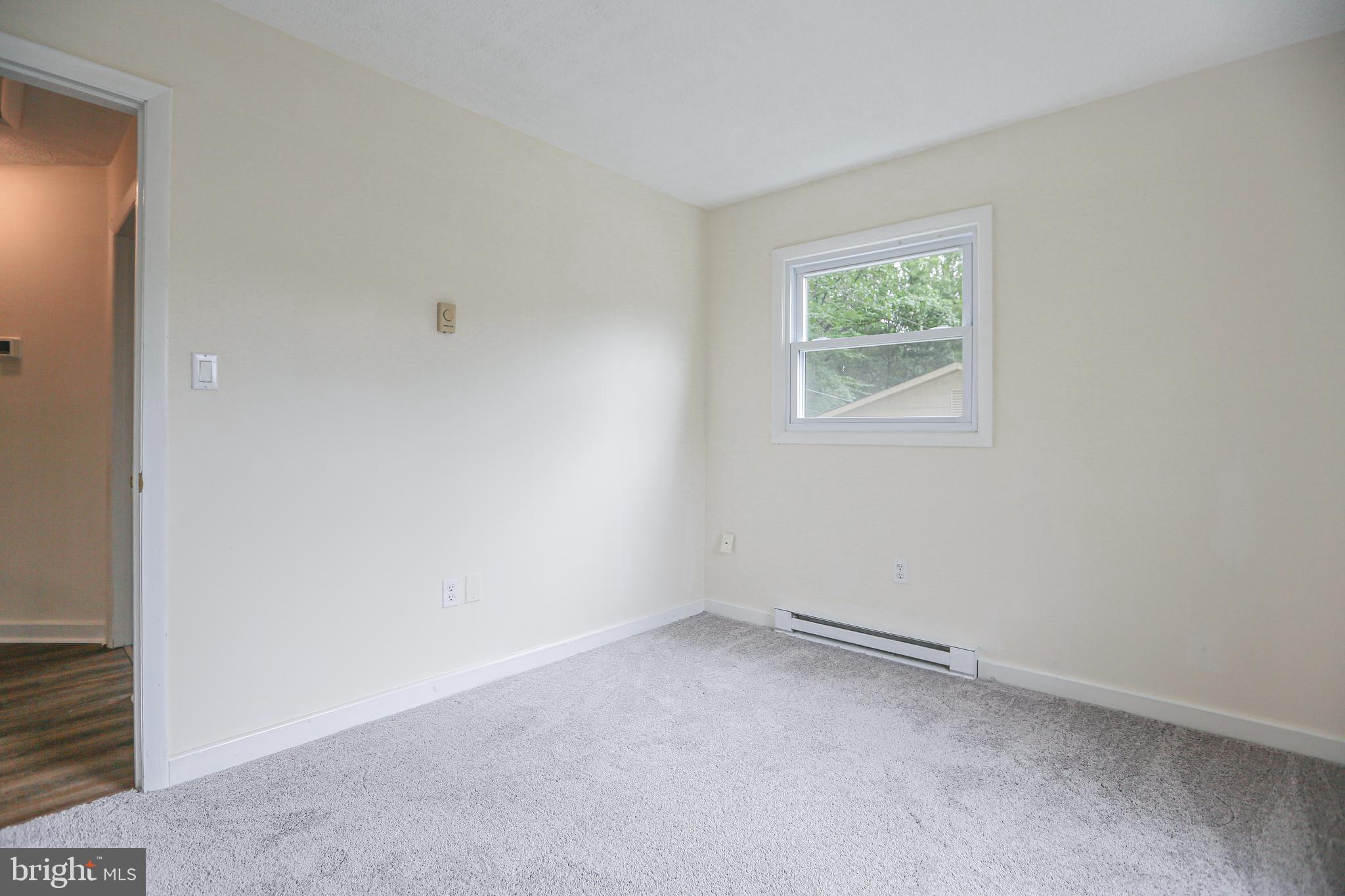 19131 Windsor Road Triangle, VA 22172 - Photo 26 of 47 Gallery Image 26