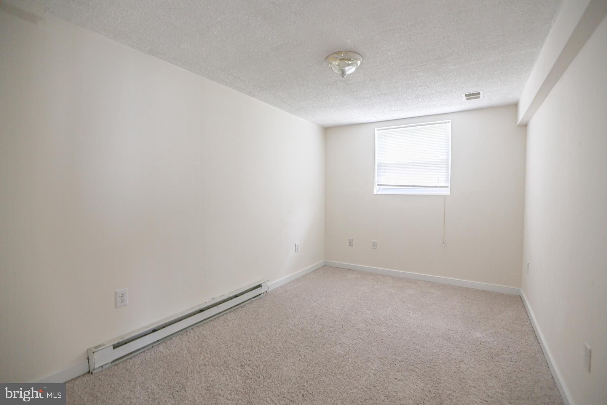 19131 Windsor Road Triangle, VA 22172 - Photo 35 of 47 Gallery Image 35