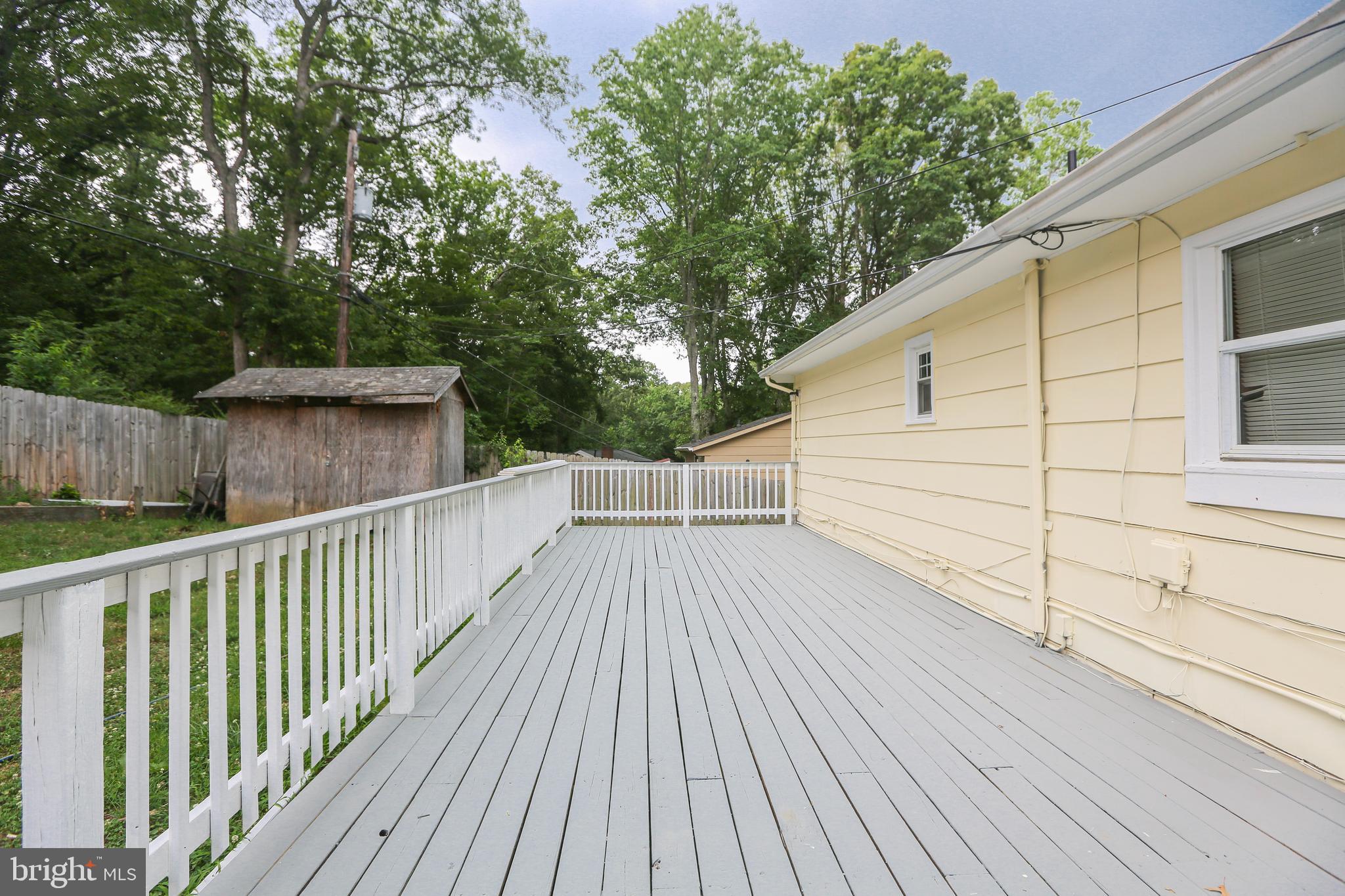 19131 Windsor Road Triangle, VA 22172 - Photo 42 of 47 Gallery Image 42