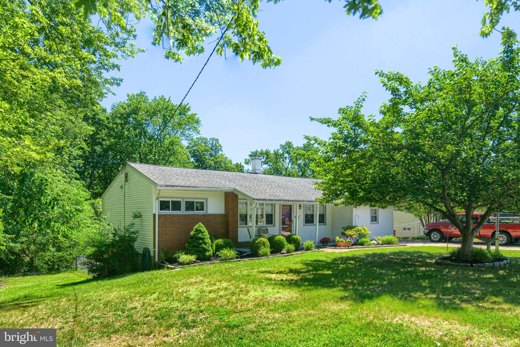 32 Farndale Road Somerdale, NJ 08083 - Photo 2 of 19 Gallery Image 2