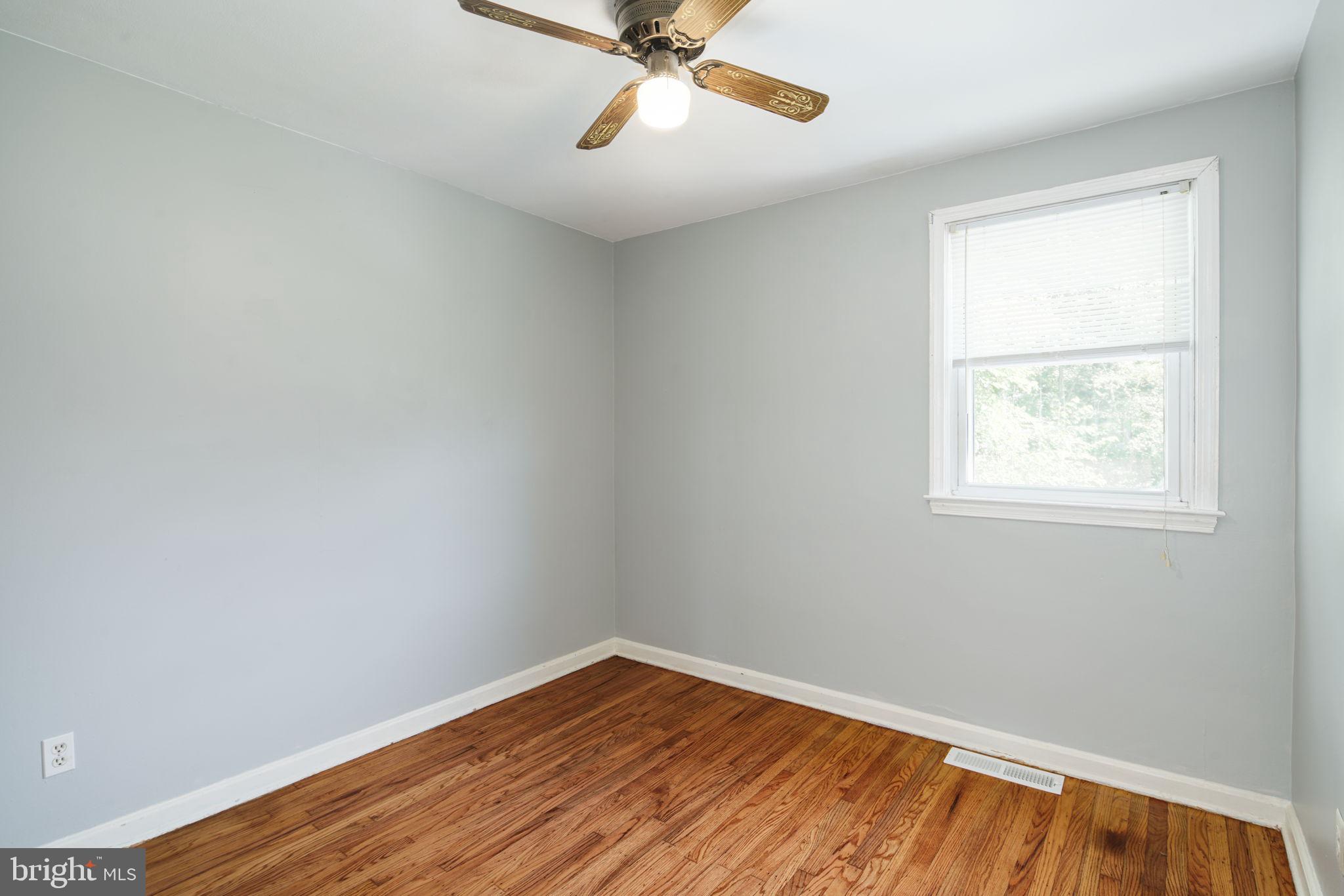 32 Farndale Road Somerdale, NJ 08083 - Photo 12 of 19 Gallery Image 12