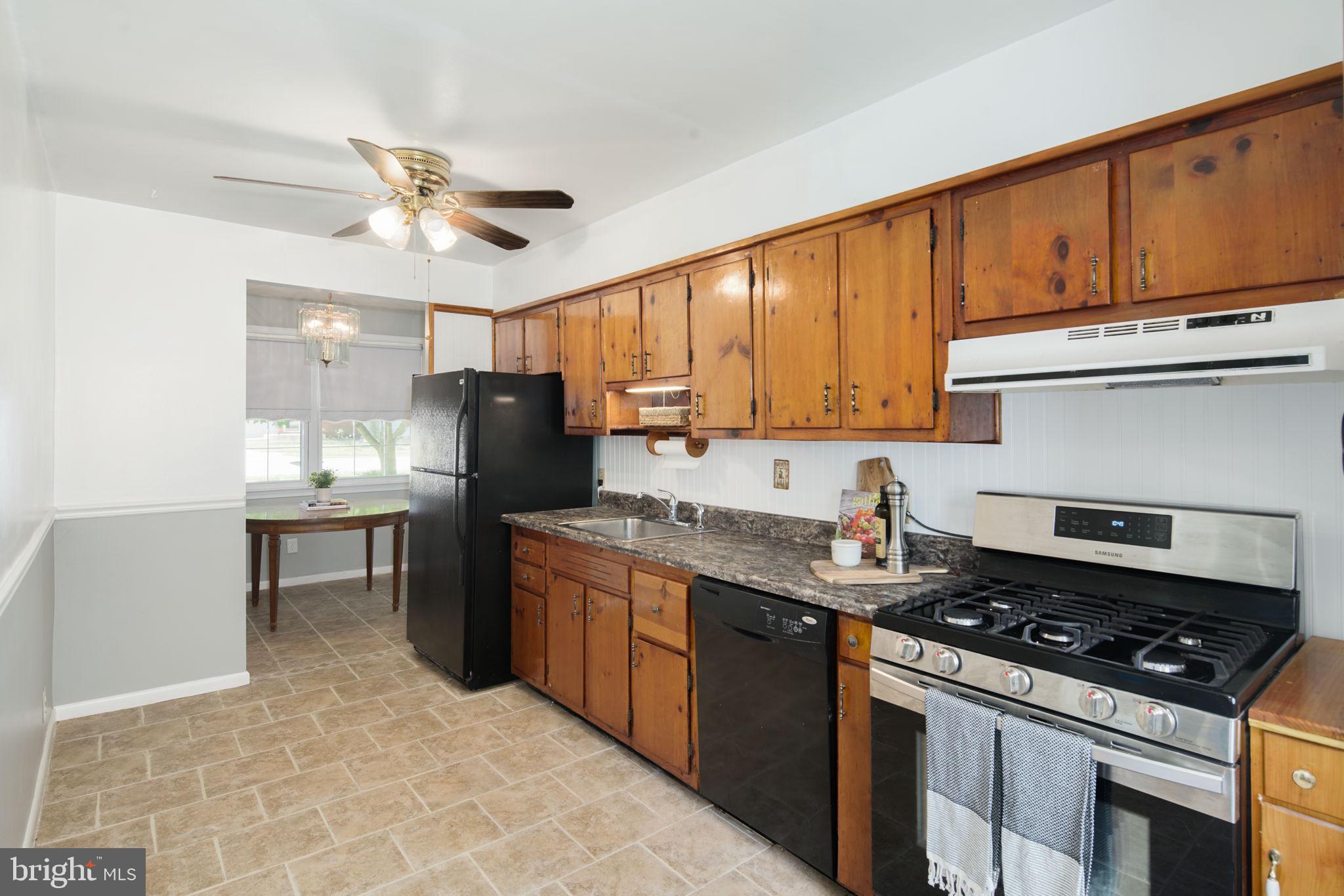 32 Farndale Road Somerdale, NJ 08083 - Photo 10 of 19 Gallery Image 10
