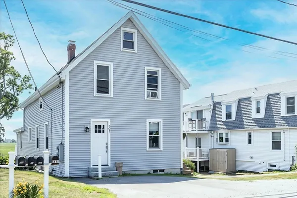 $610,000 | 501 Winnacunnet Road, Unit 1, Hampton, NH 03842