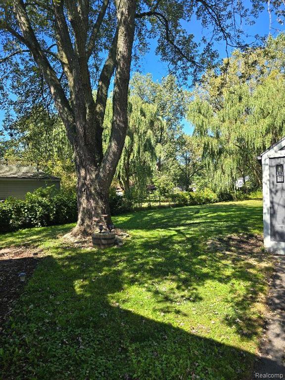 26170 Wick Road Taylor, MI 48180 - Photo 2 of 14 Gallery Image 2
