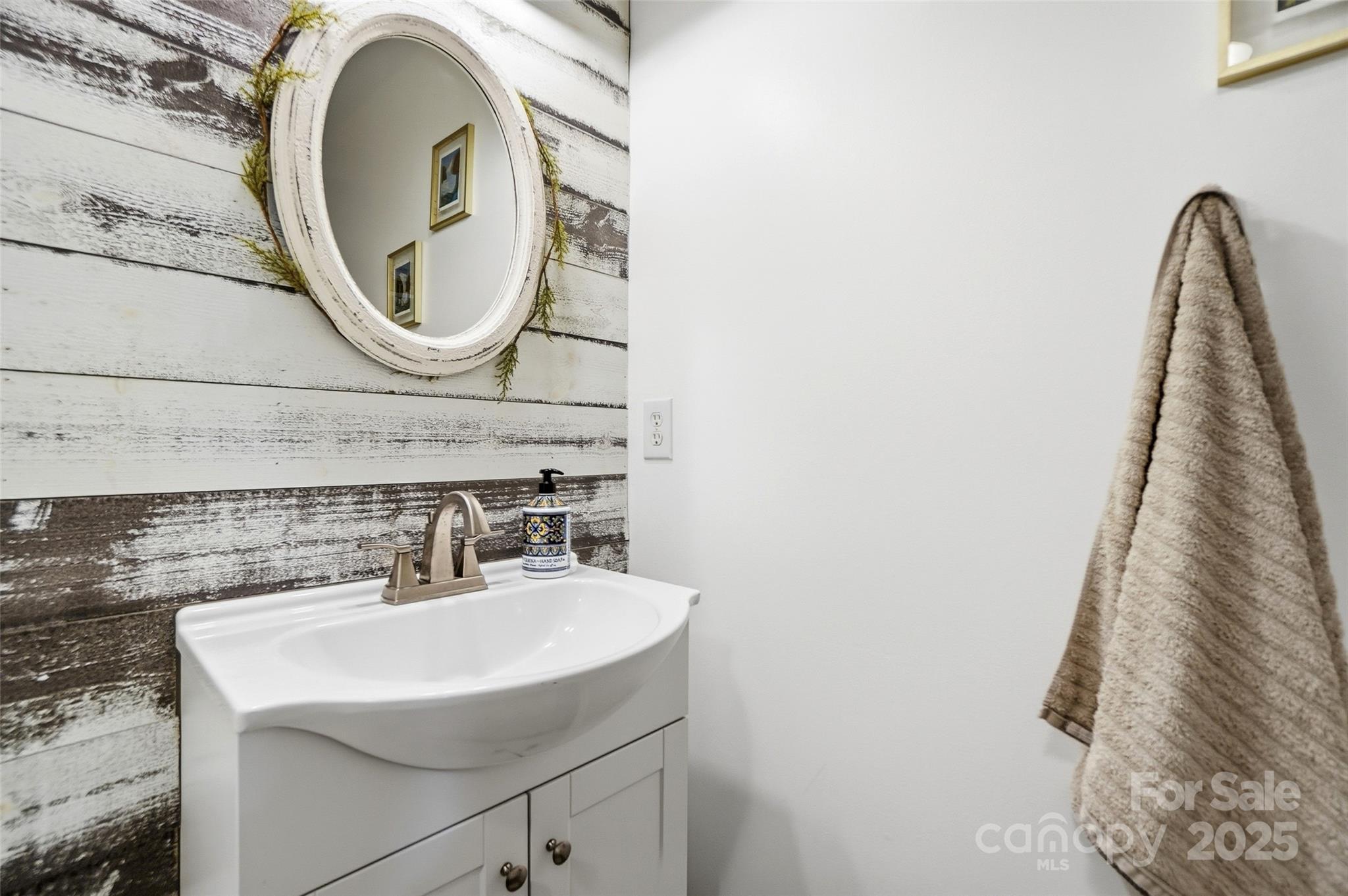 401 Sugar Maple Drive Tega Cay, SC 29708 - Photo 23 of 48