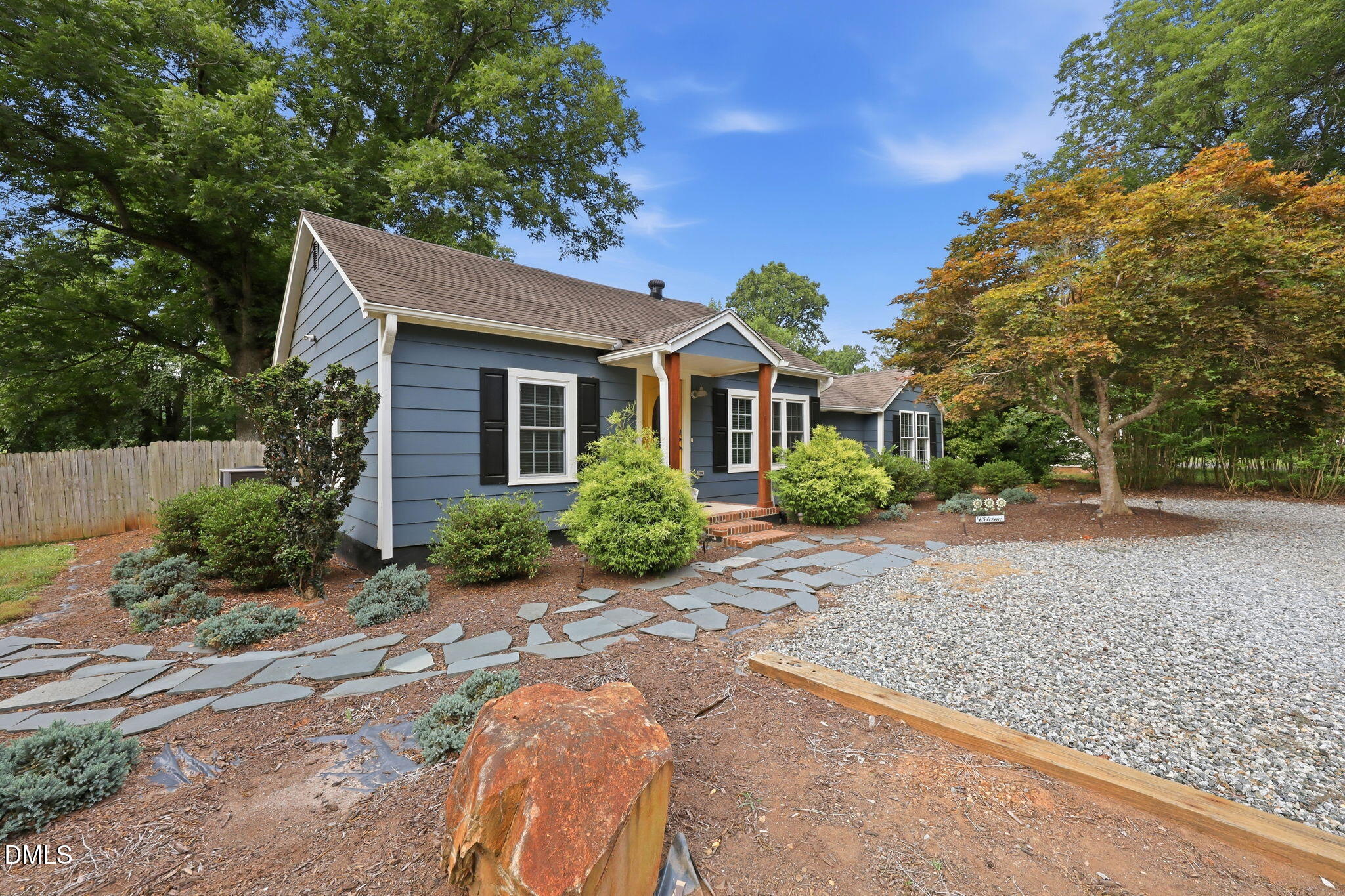 4157 Old Hillsborough Road Mebane, NC 27302 - Photo 5 of 34