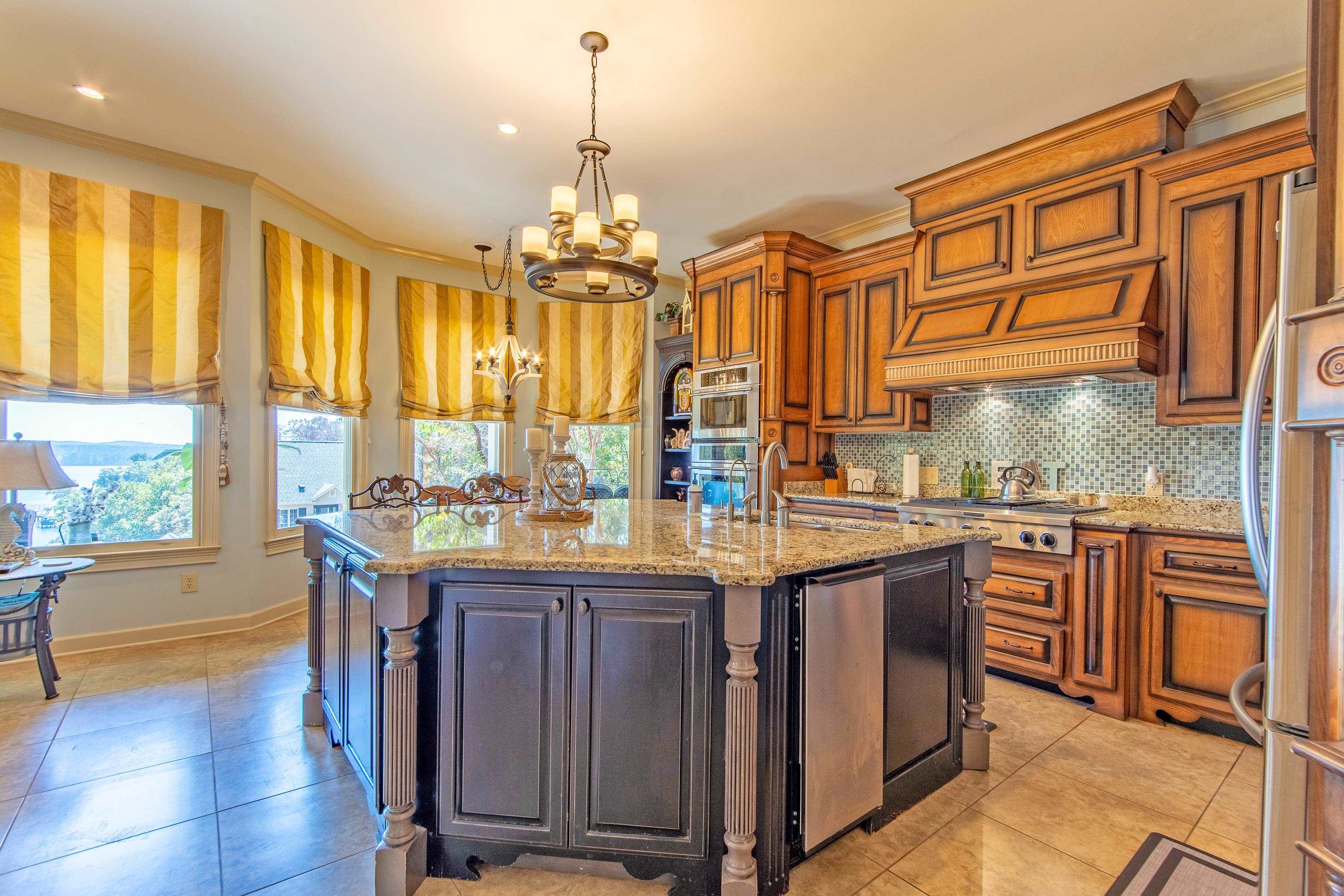 70 Light Pointe Savannah, TN 38372 - Photo 6 of 40