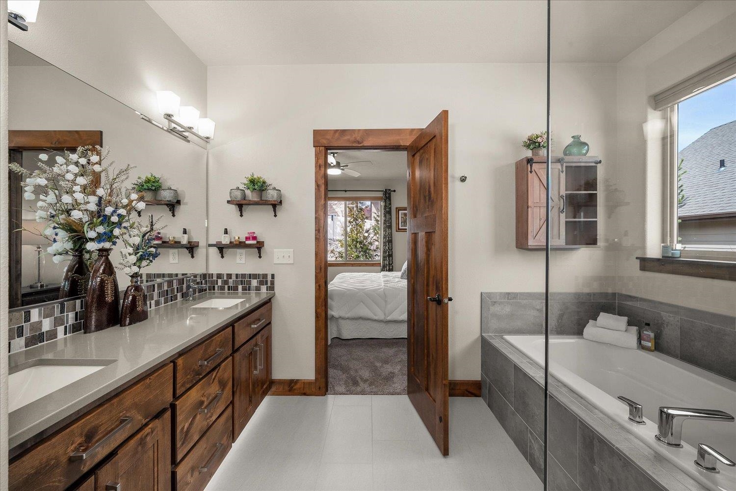 1111 North River Ridge Boulevard Spokane, WA 99224 - Photo 12 of 32