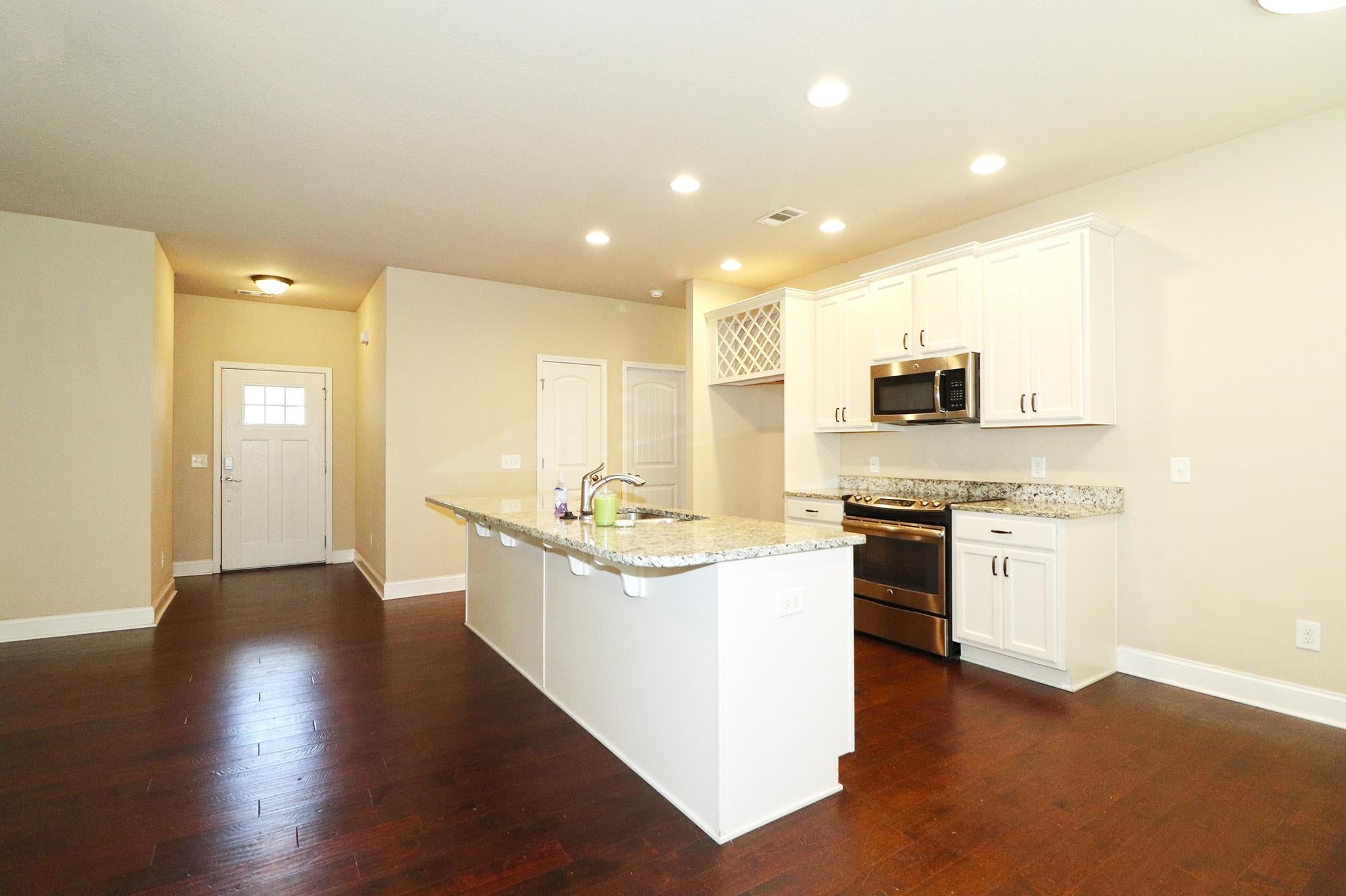 118 Sutton Drive Perry, GA 31069 - Photo 12 of 33 Gallery Image 12