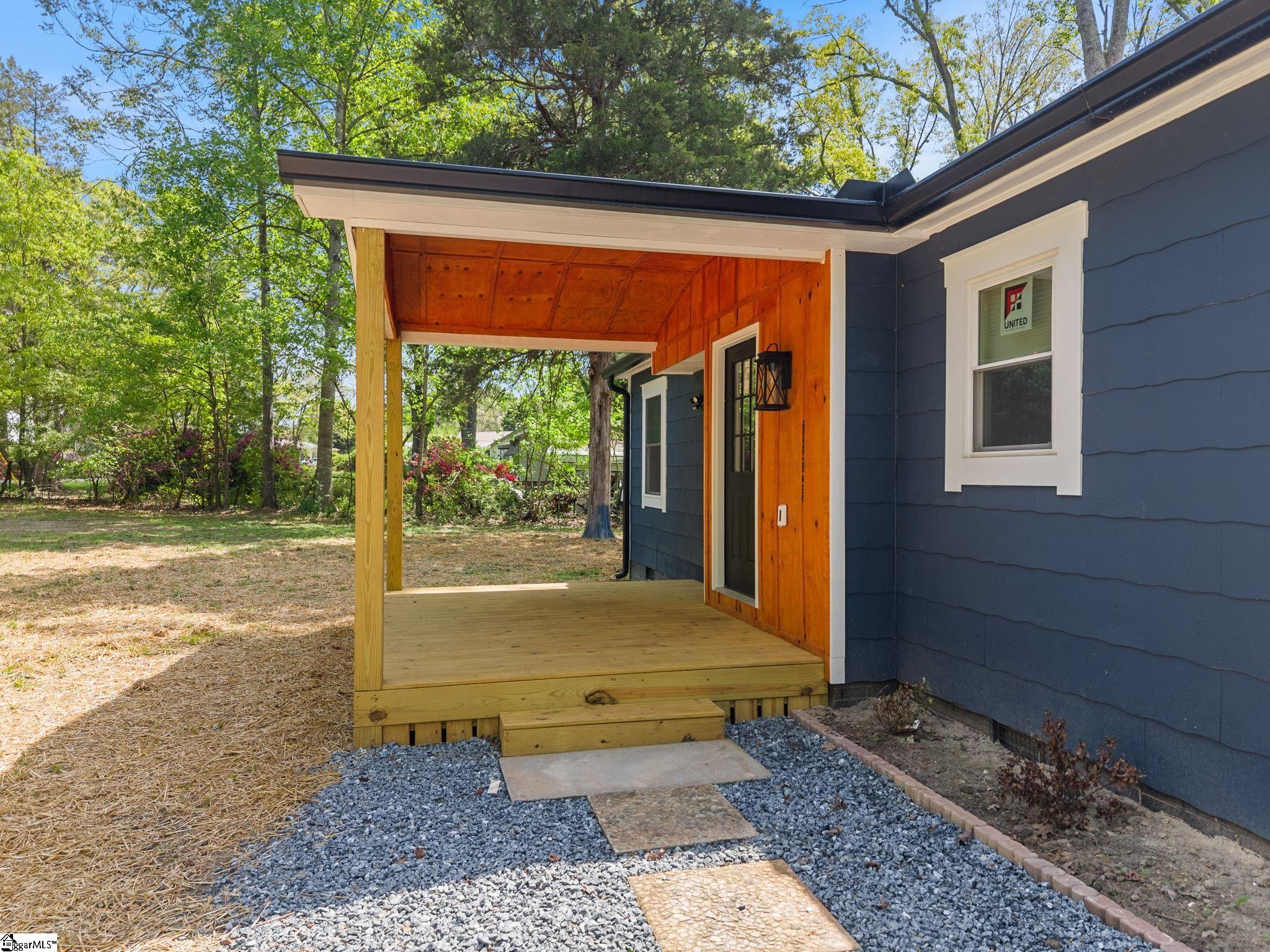 175 Hub Greer Road Chesnee, SC 29323 - Photo 4 of 42