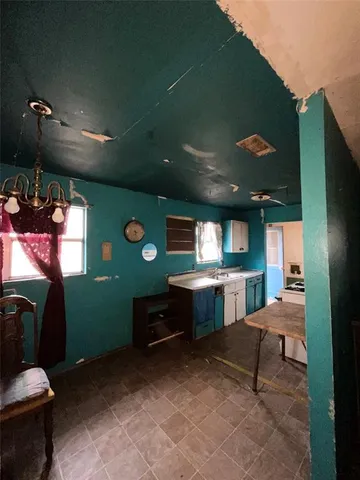 $180,000 | 505 West 1st Street, Ferris, TX 75125