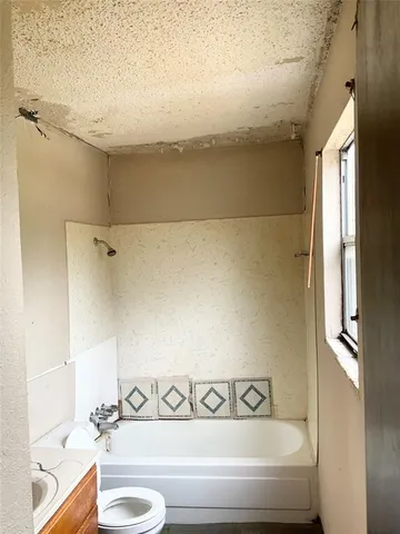 $180,000 | 505 West 1st Street, Ferris, TX 75125