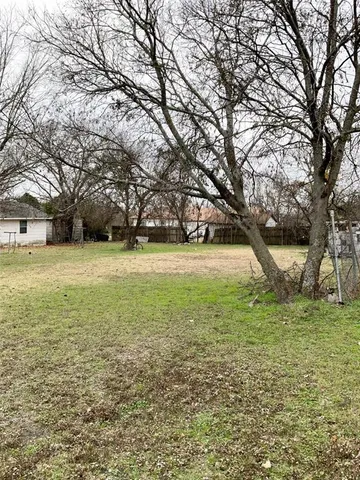 $180,000 | 505 West 1st Street, Ferris, TX 75125