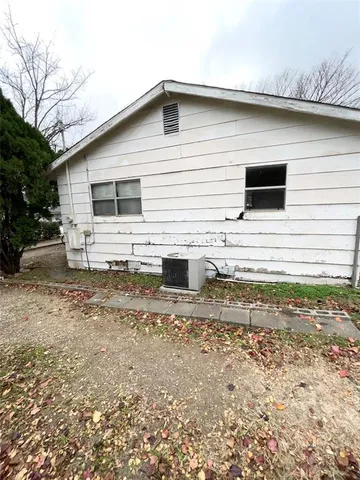 $180,000 | 505 West 1st Street, Ferris, TX 75125