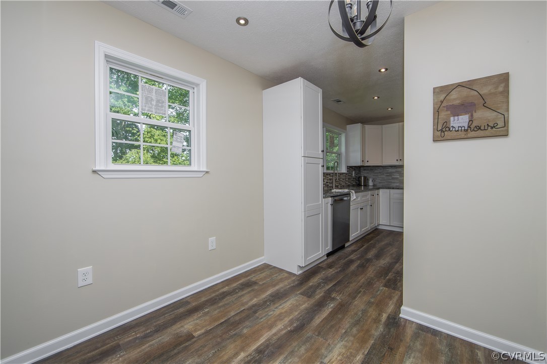 256 Sherwood Road Cartersville, VA 23027 - Photo 12 of 34 Gallery Image 12