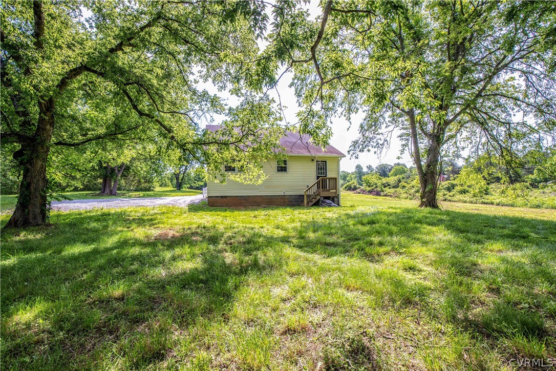 256 Sherwood Road Cartersville, VA 23027 - Photo 31 of 34 Gallery Image 31