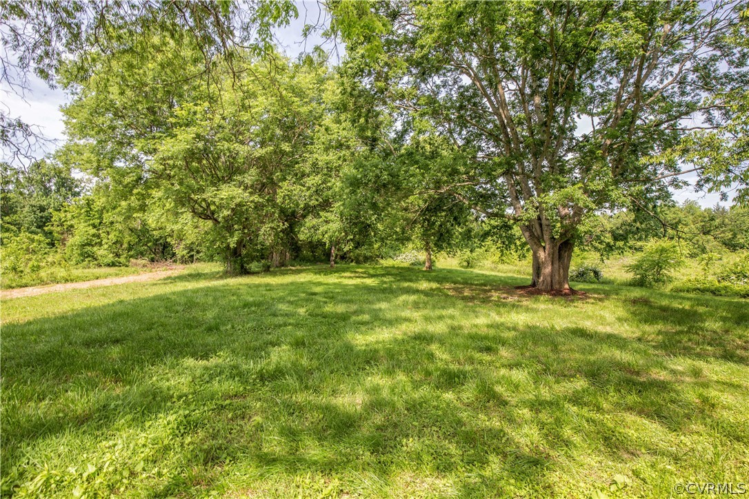 256 Sherwood Road Cartersville, VA 23027 - Photo 34 of 34 Gallery Image 34