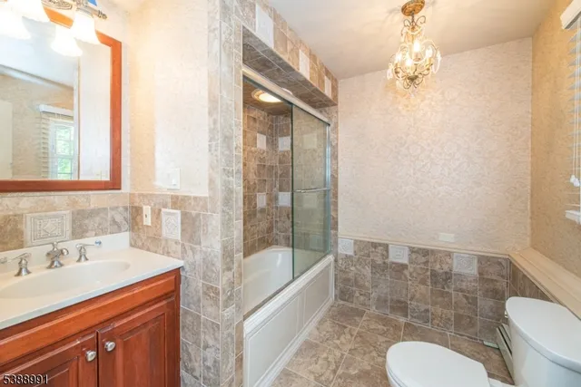 $779,000 | 9 Dixon Place, East Hanover, NJ 07936