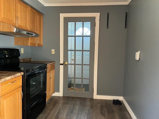81 Sawyer Road Scarborough, ME 04074 - Photo 12 of 27 Kitchen4