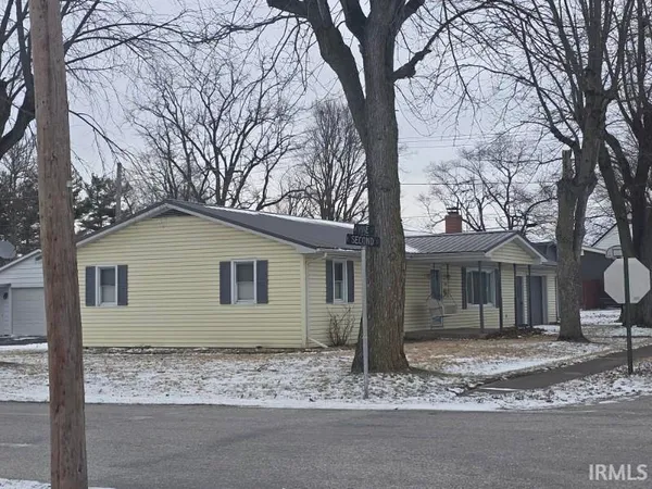 $169,000 | 401 East 2nd Street, Fairmount, IN 46928