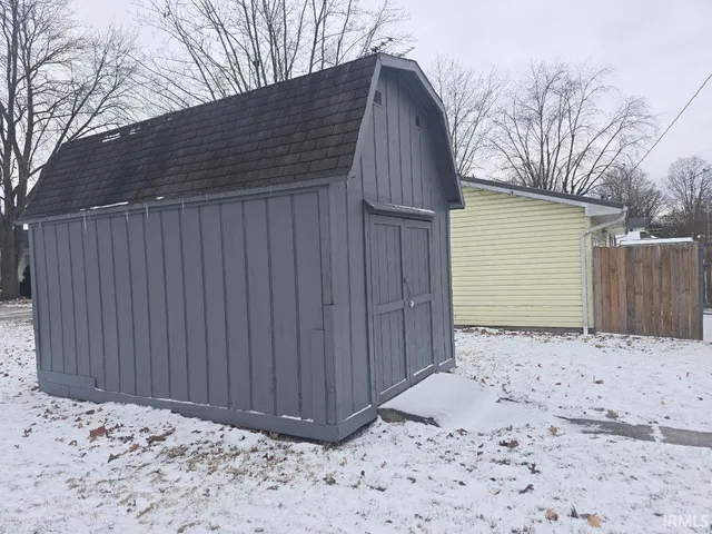 $175,000 | 401 East 2nd Street, Fairmount, IN 46928