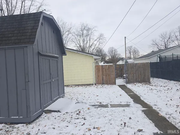 $169,000 | 401 East 2nd Street, Fairmount, IN 46928