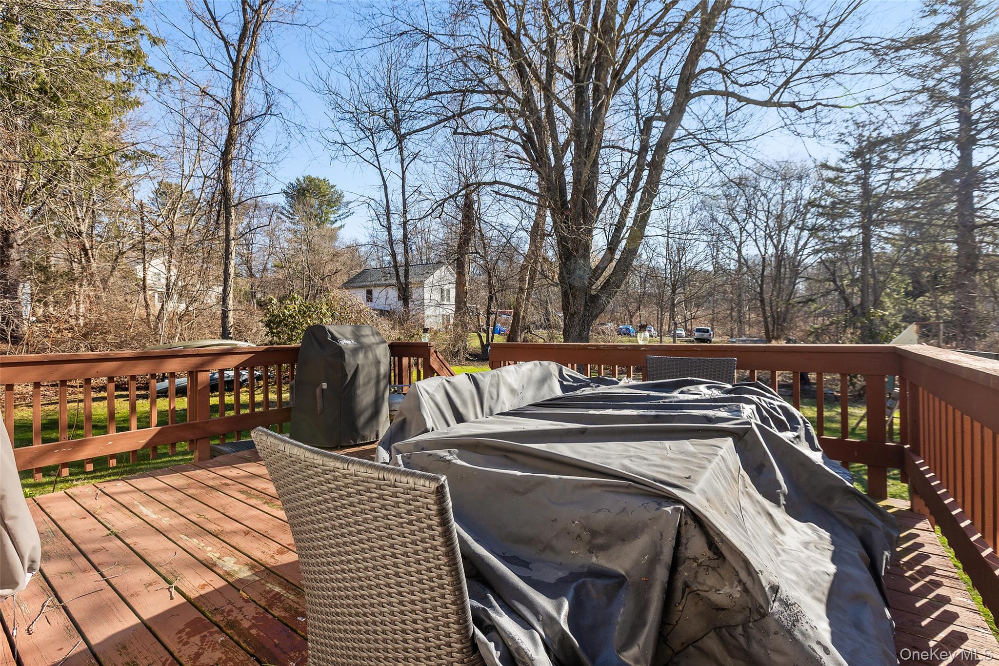 39 Benjamin Road Mahopac, NY 10541 - Photo 33 of 39 Off of the Kitchen